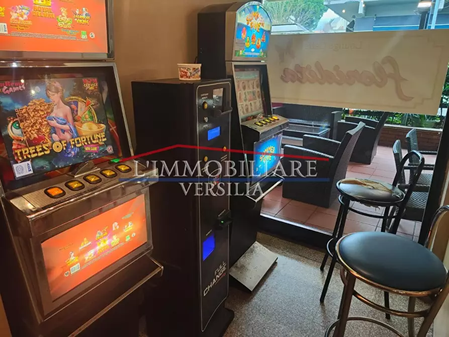 Immagine 6 di Bar / Ristorante in vendita  a Massa