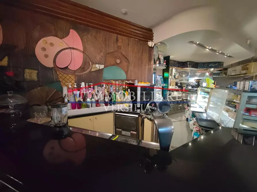 Immagine 2 di Bar / Ristorante in vendita  a Massa
