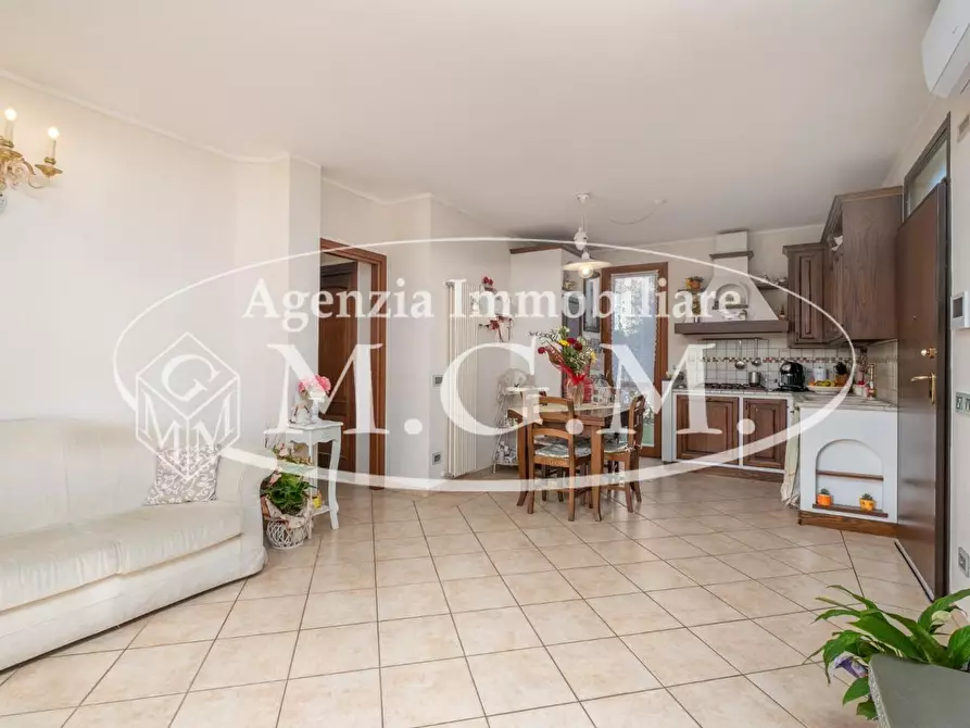 Immagine 22 di Appartamento in vendita  a Bientina