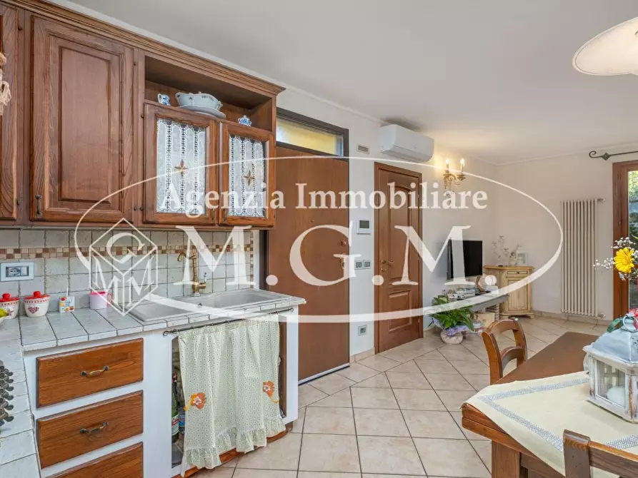 Immagine 28 di Appartamento in vendita  a Bientina