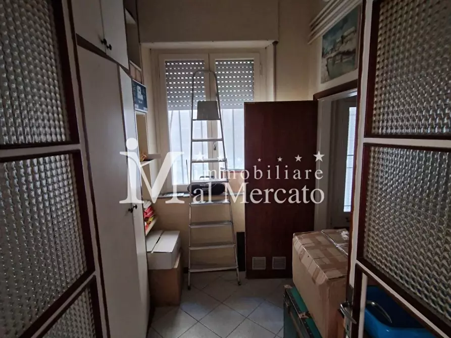 Immagine 9 di Appartamento in vendita  a Viareggio