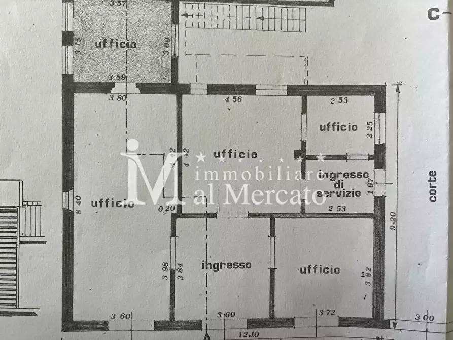 Immagine 6 di Appartamento in vendita  a Viareggio