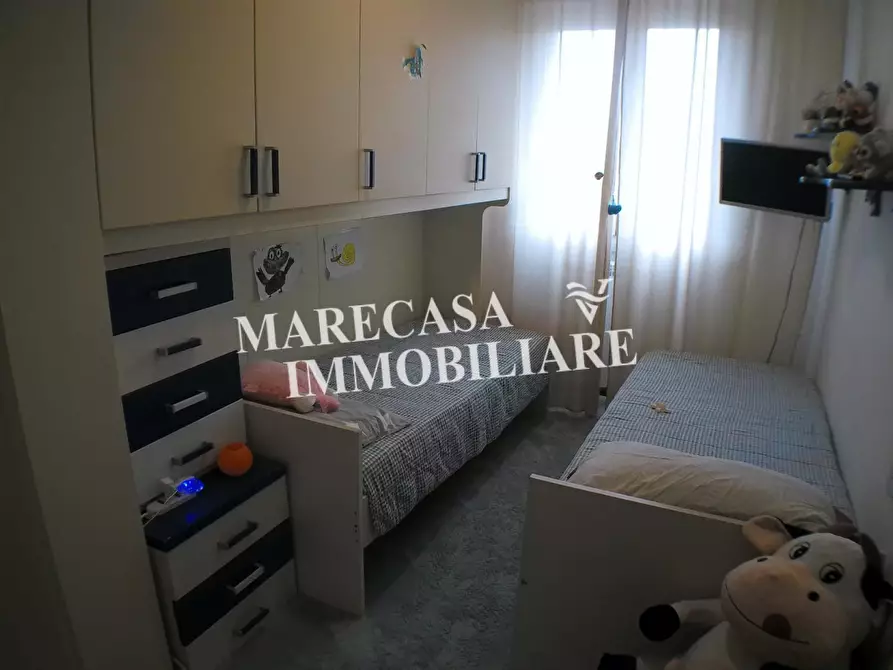 Immagine 21 di Appartamento in vendita  a Carrara