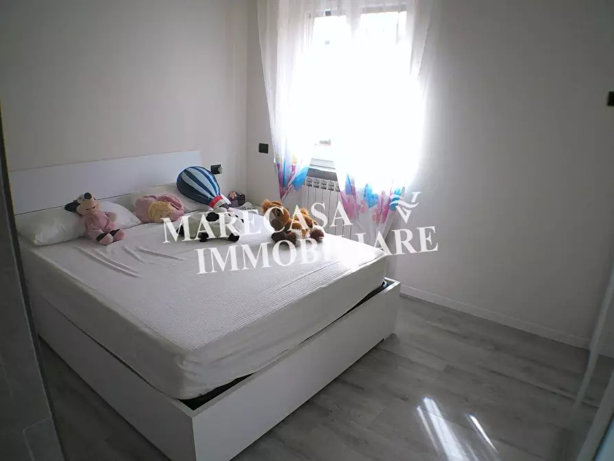 Immagine 18 di Appartamento in vendita  a Carrara