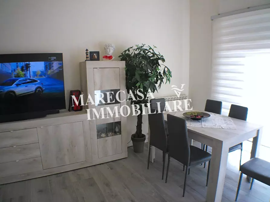 Immagine 17 di Appartamento in vendita  a Carrara