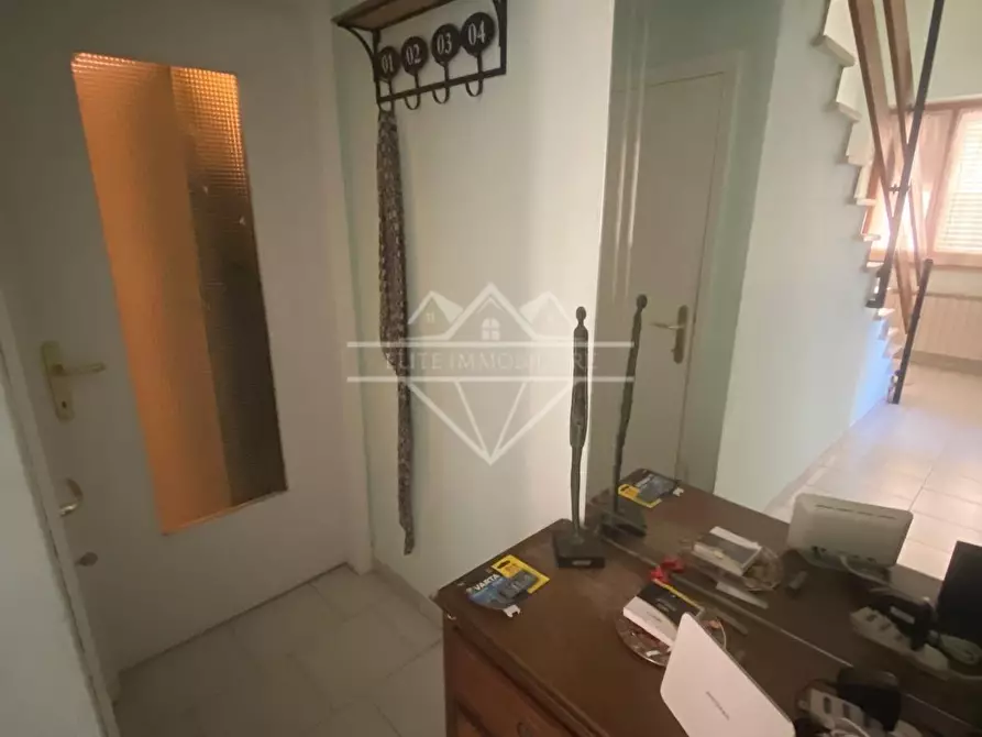 Immagine 28 di Casa bifamiliare in vendita  a Castelnuovo Magra