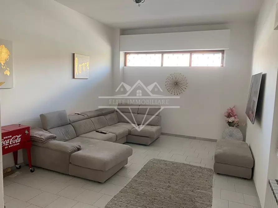 Immagine 23 di Casa bifamiliare in vendita  a Castelnuovo Magra