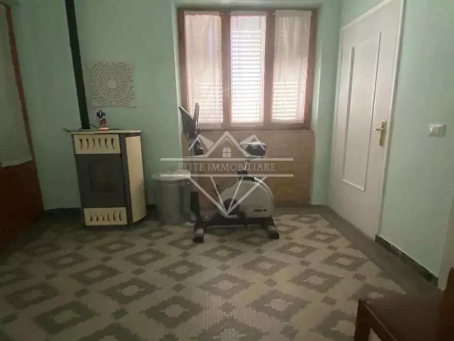 Immagine 27 di Casa bifamiliare in vendita  a Castelnuovo Magra