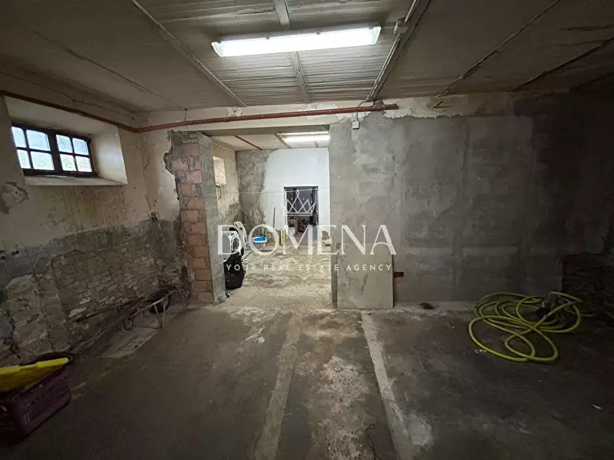 Immagine 26 di Casa colonica in vendita  a Sovicille