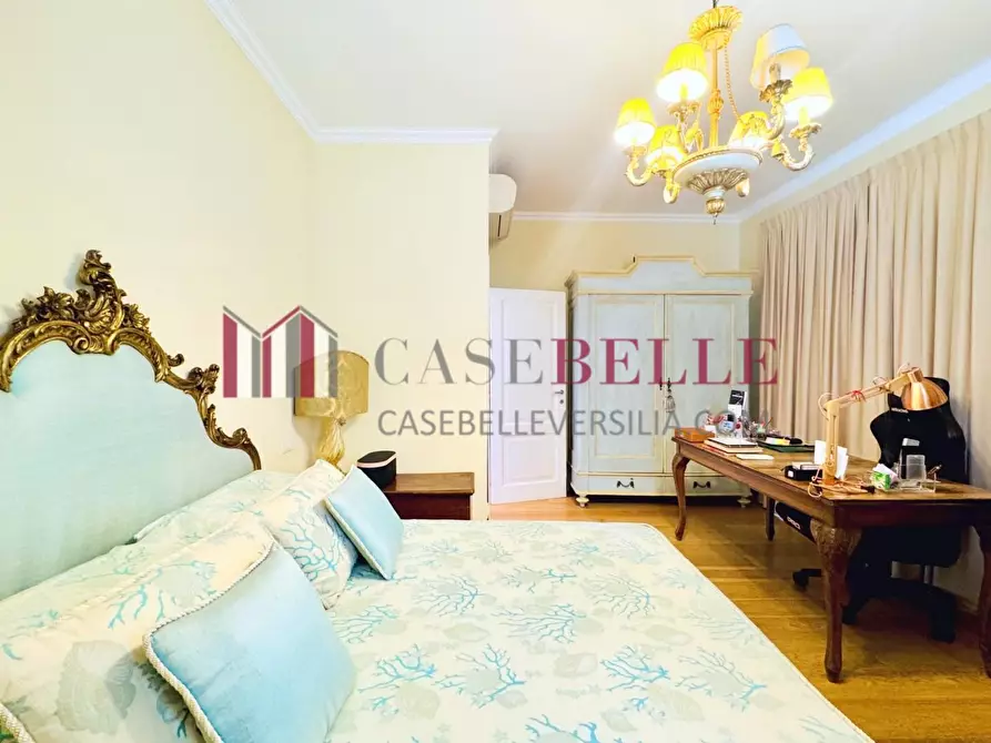 Immagine 19 di Casa indipendente in vendita  a Pietrasanta