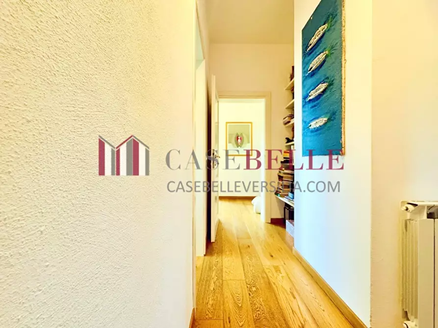 Immagine 27 di Casa indipendente in vendita  a Pietrasanta