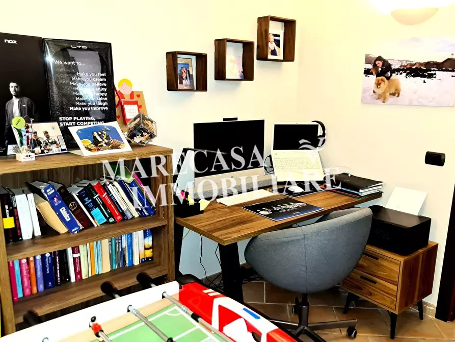 Immagine 18 di Villa in vendita  a Ortonovo