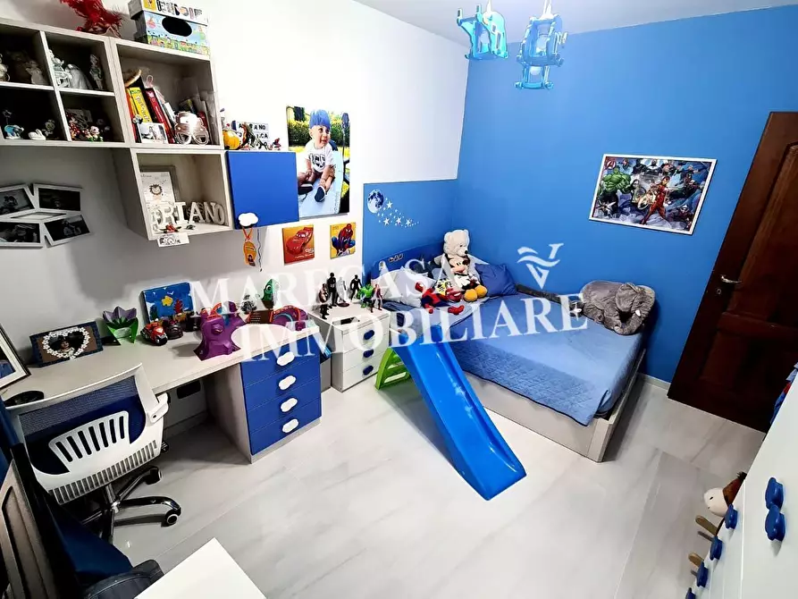 Immagine 20 di Villa in vendita  a Ortonovo