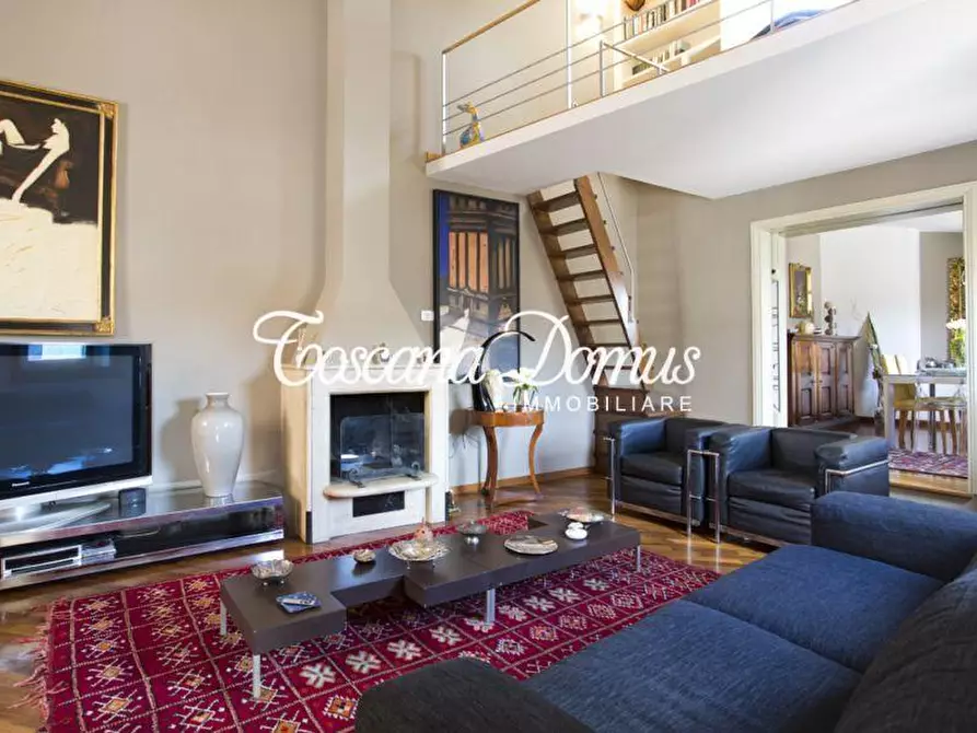 Immagine 3 di Appartamento in vendita  a Siena