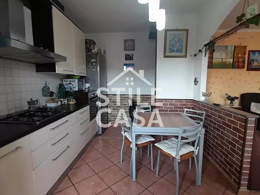 Immagine 16 di Appartamento in vendita  a Altopascio