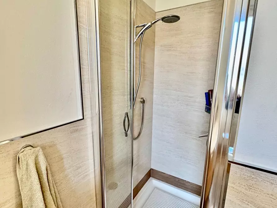 Immagine 27 di Casa bifamiliare in affitto  a Forte Dei Marmi