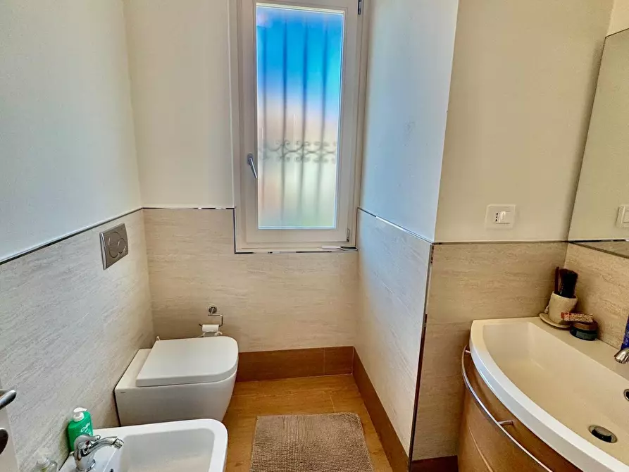 Immagine 26 di Casa bifamiliare in affitto  a Forte Dei Marmi