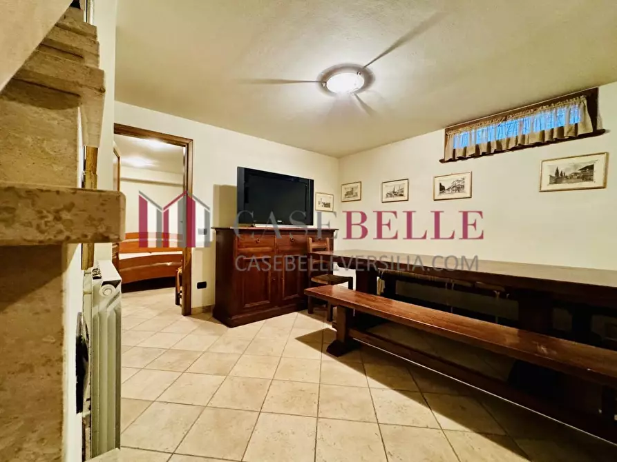 Immagine 17 di Casa semindipendente in vendita  a Camaiore