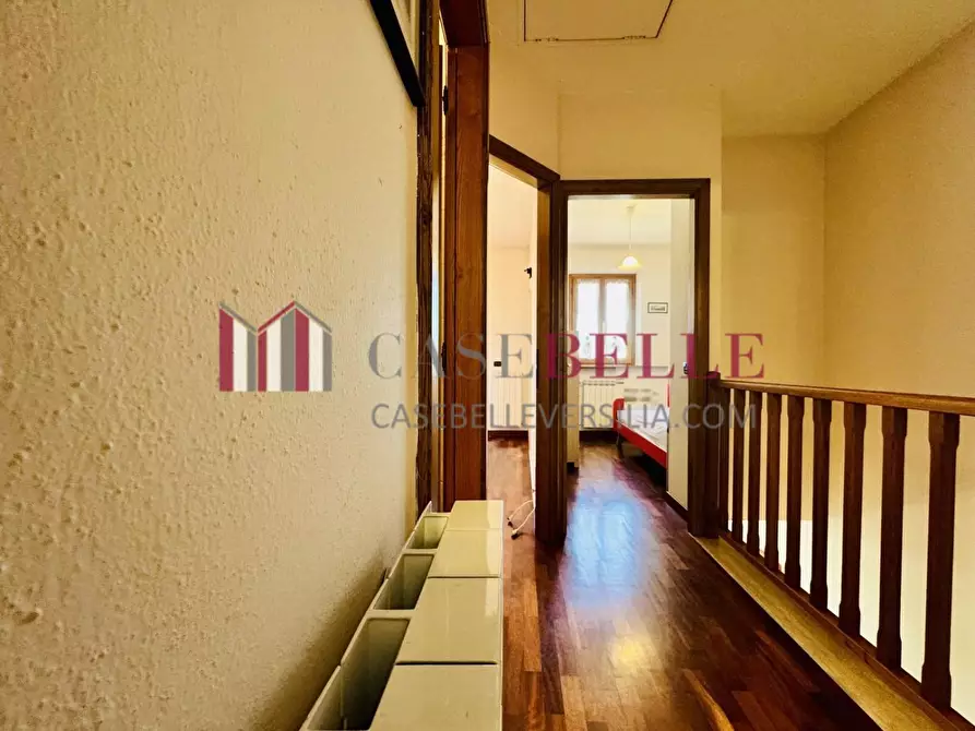 Immagine 27 di Casa semindipendente in vendita  a Camaiore