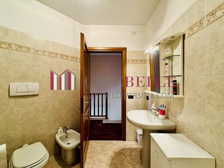 Immagine 44 di Casa semindipendente in vendita  a Camaiore