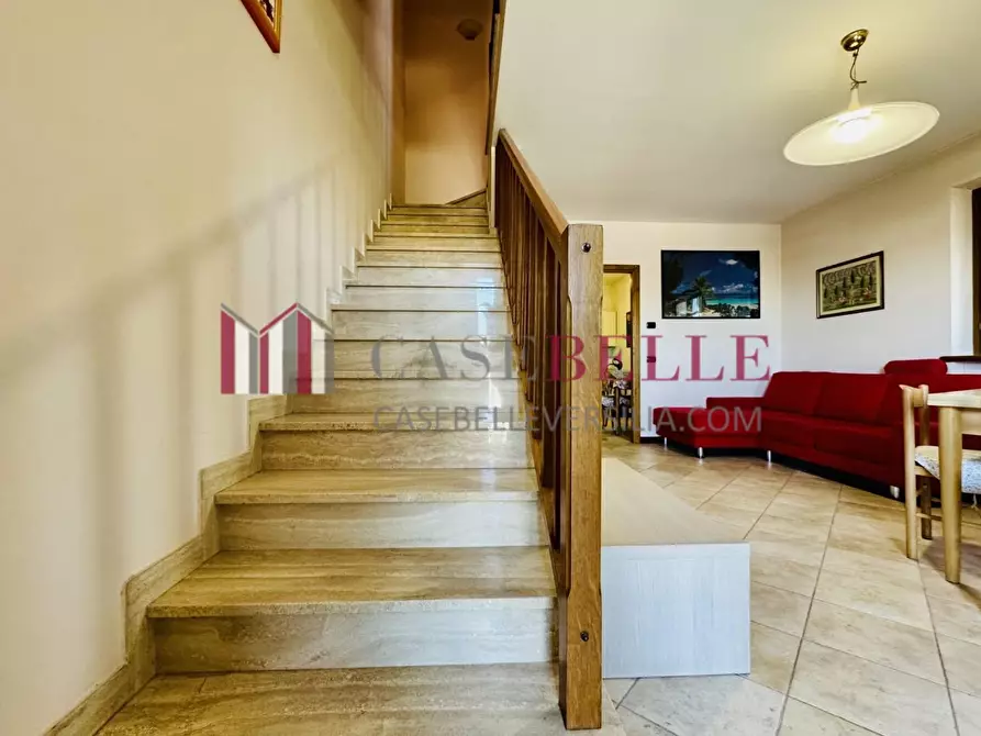 Immagine 25 di Casa semindipendente in vendita  a Camaiore