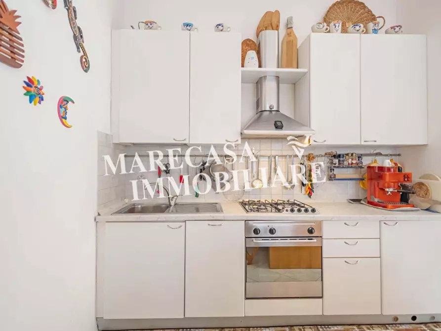 Immagine 3 di Appartamento in vendita  a Ameglia