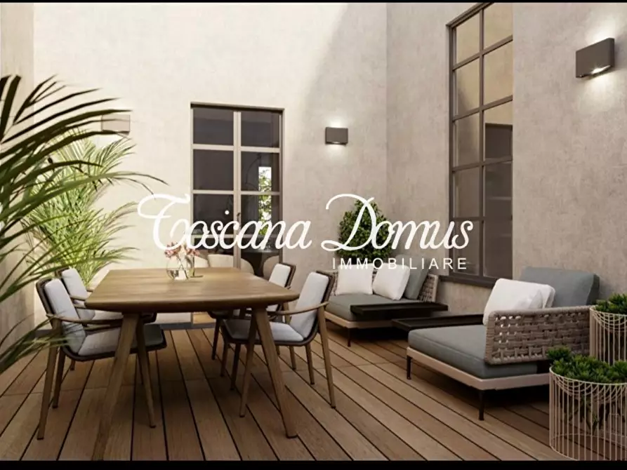 Immagine 1 di Appartamento in vendita  a Firenze