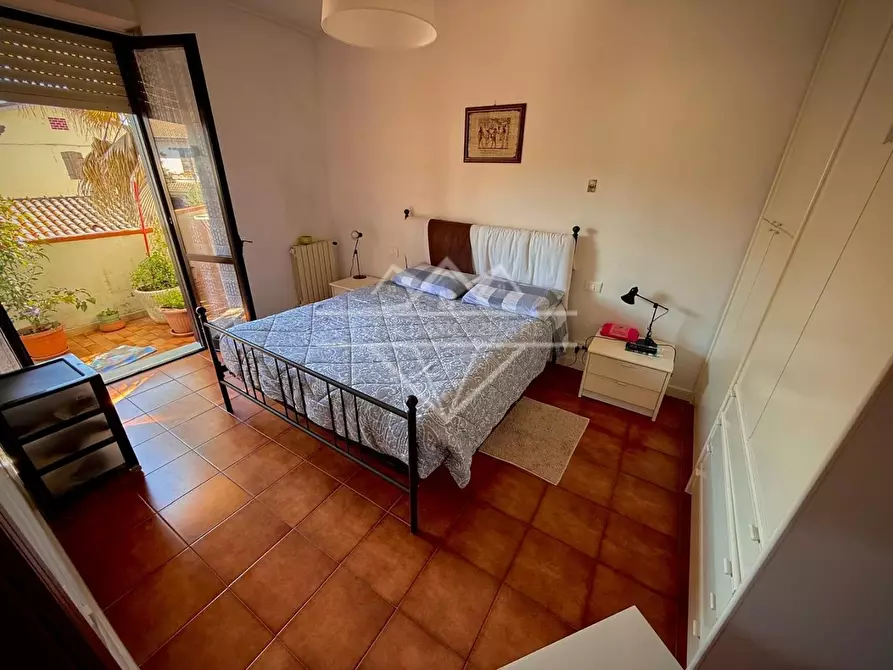 Immagine 8 di Appartamento in vendita  a Massa