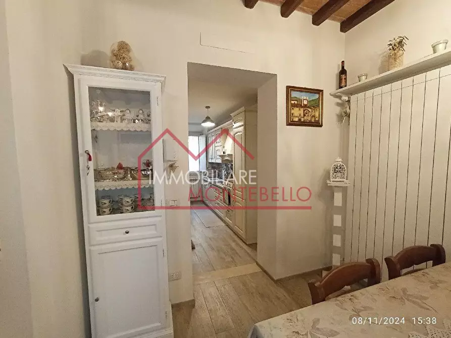 Immagine 9 di Appartamento in vendita  a Camaiore