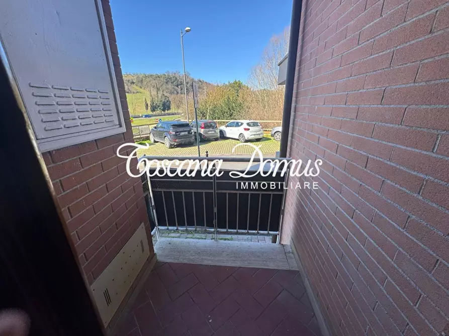 Immagine 15 di Appartamento in vendita  a Siena