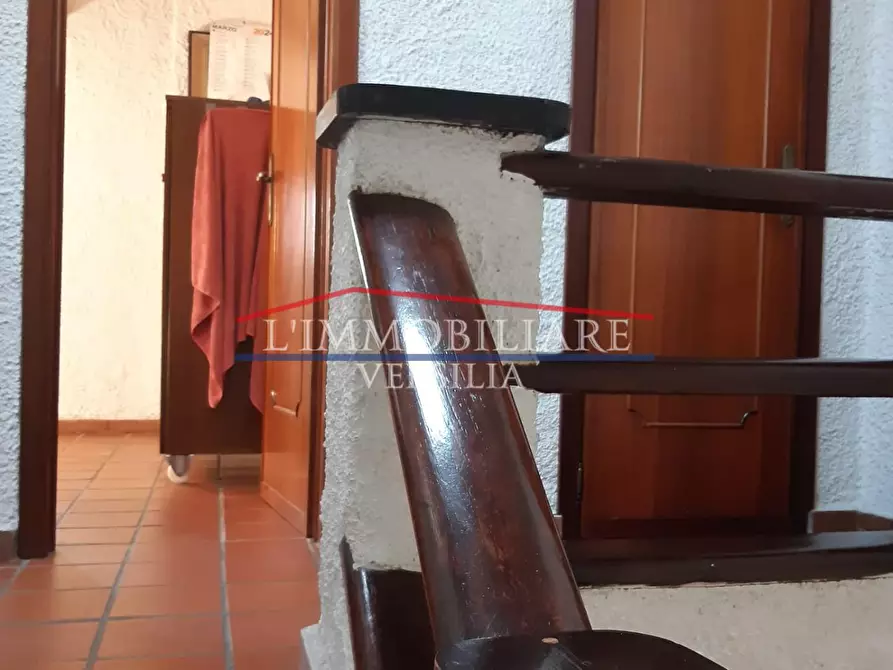 Immagine 30 di Casa bifamiliare in vendita  a Montignoso