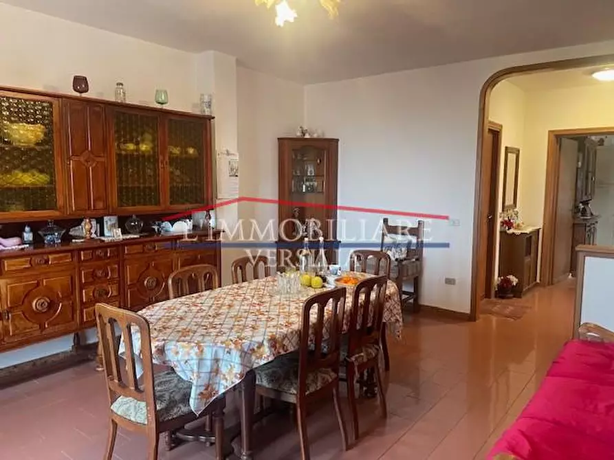 Immagine 18 di Casa bifamiliare in vendita  a Massa