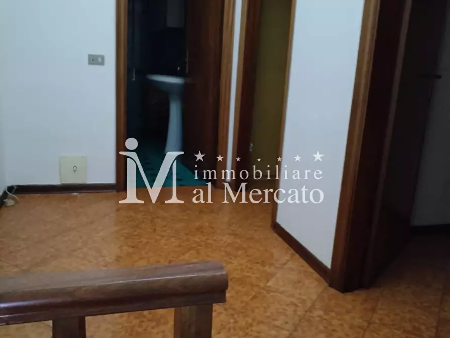 Immagine 18 di Villetta a schiera in vendita  a Viareggio