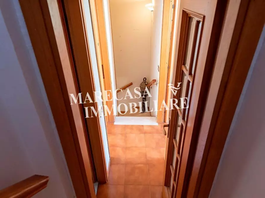 Immagine 30 di Villetta a schiera in vendita  a Ortonovo