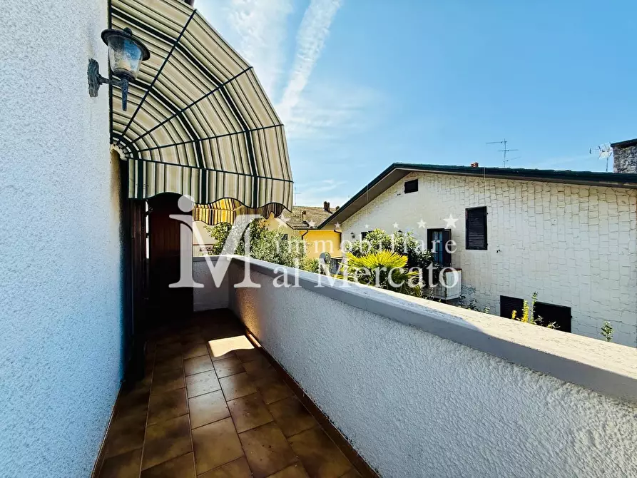 Immagine 22 di Villa in vendita  a Viareggio