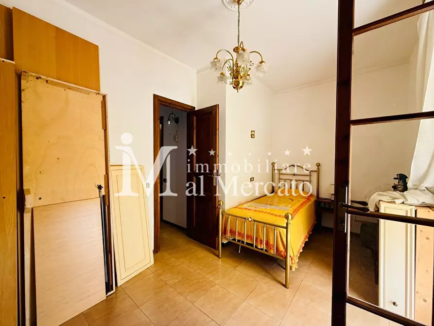 Immagine 31 di Villa in vendita  a Viareggio