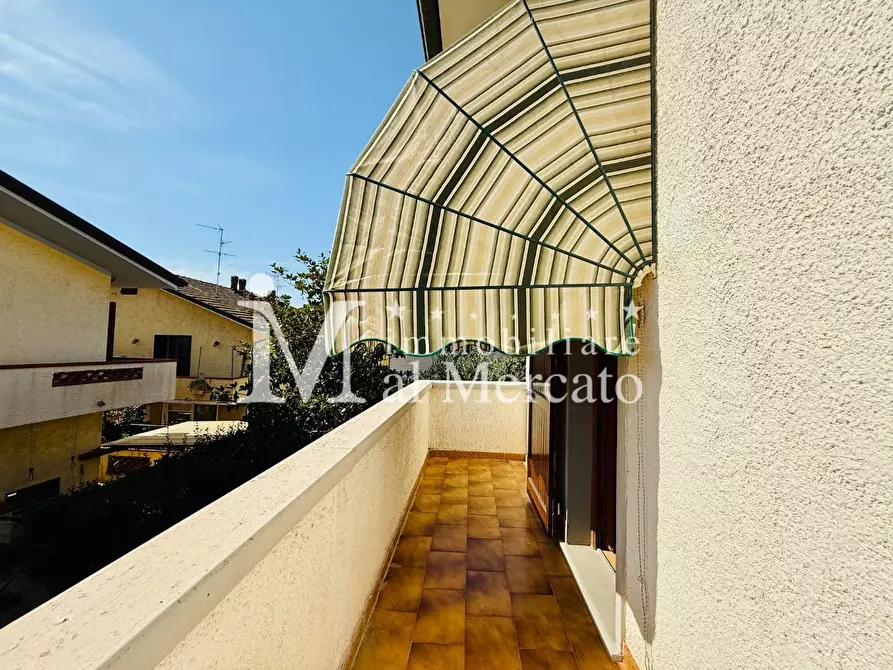 Immagine 30 di Villa in vendita  a Viareggio