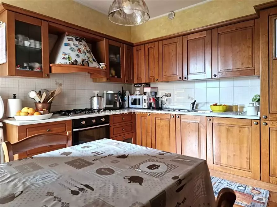 Immagine 8 di Appartamento in vendita  a Massa