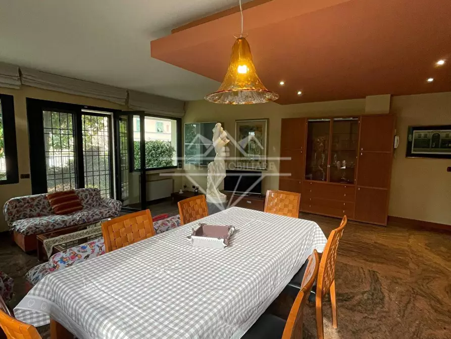 Immagine 48 di Casa bifamiliare in vendita  a Carrara