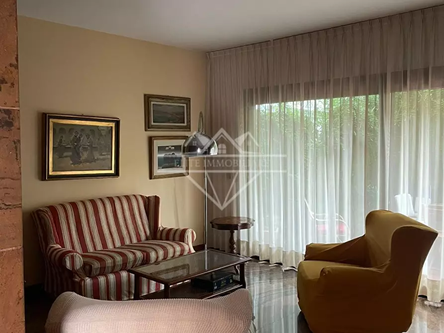 Immagine 43 di Casa bifamiliare in vendita  a Carrara