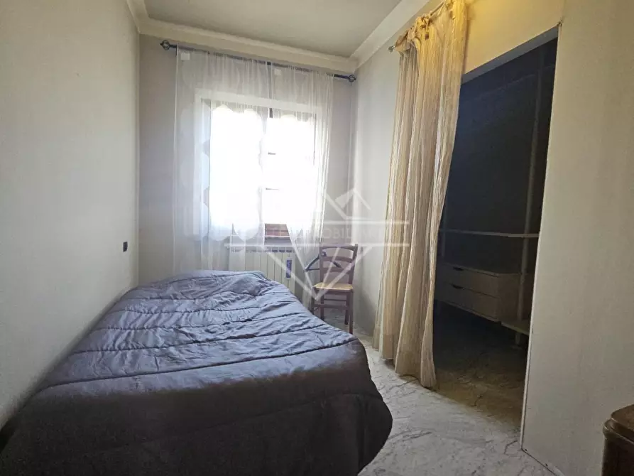 Immagine 22 di Casa bifamiliare in affitto  a Carrara