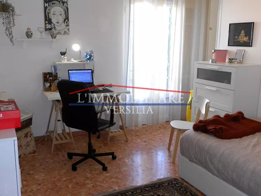 Immagine 33 di Casa bifamiliare in vendita  a Massa