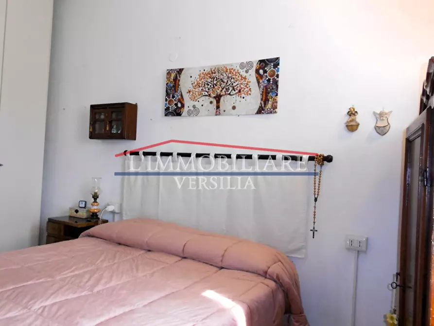 Immagine 48 di Casa bifamiliare in vendita  a Massa