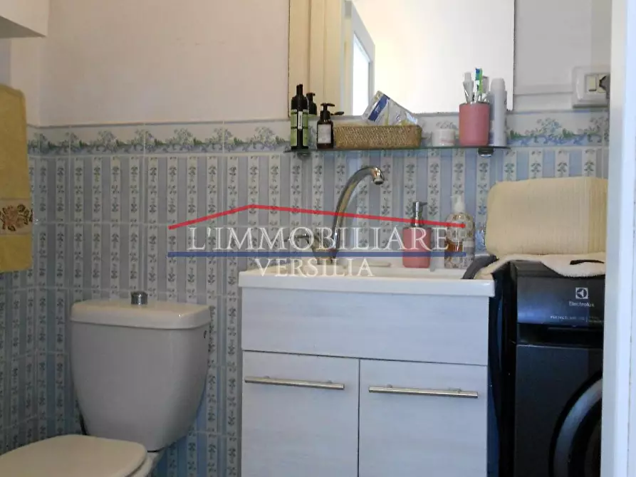 Immagine 47 di Casa bifamiliare in vendita  a Massa