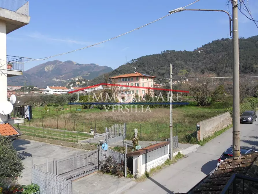 Immagine 36 di Casa bifamiliare in vendita  a Massa