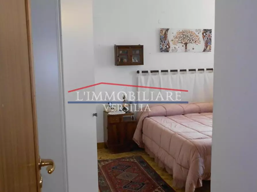 Immagine 42 di Casa bifamiliare in vendita  a Massa