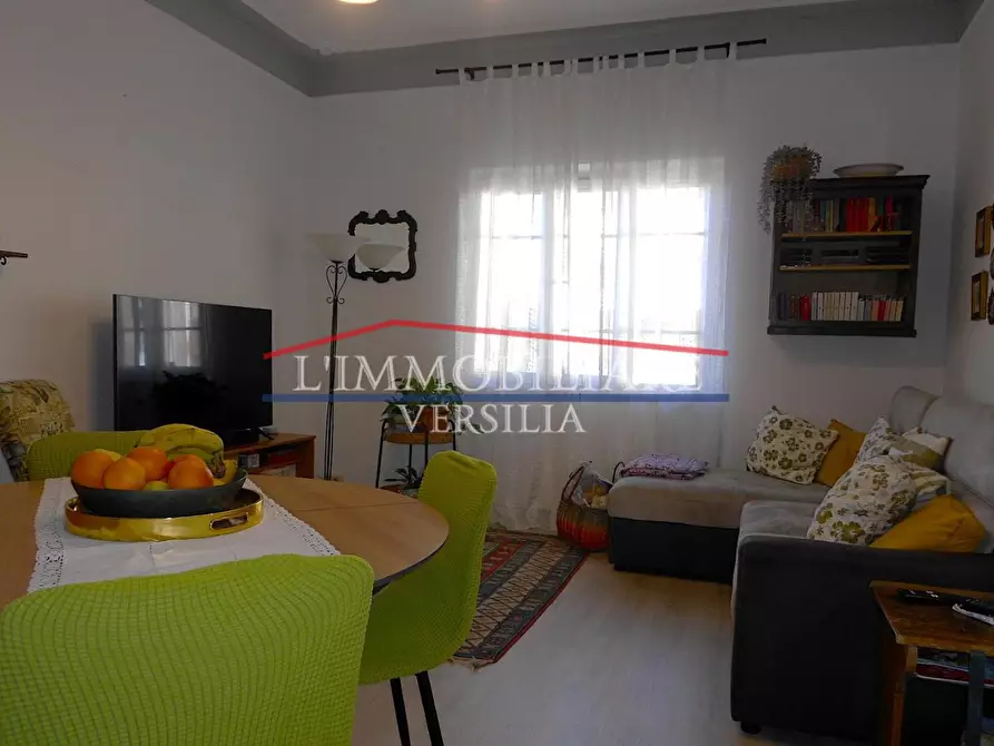 Immagine 11 di Casa bifamiliare in vendita  a Massa