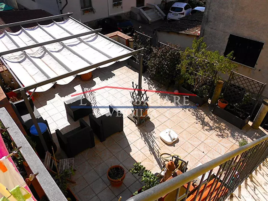 casa indipendente in vendita a Massa