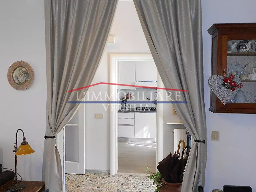 Immagine 14 di Casa bifamiliare in vendita  a Massa