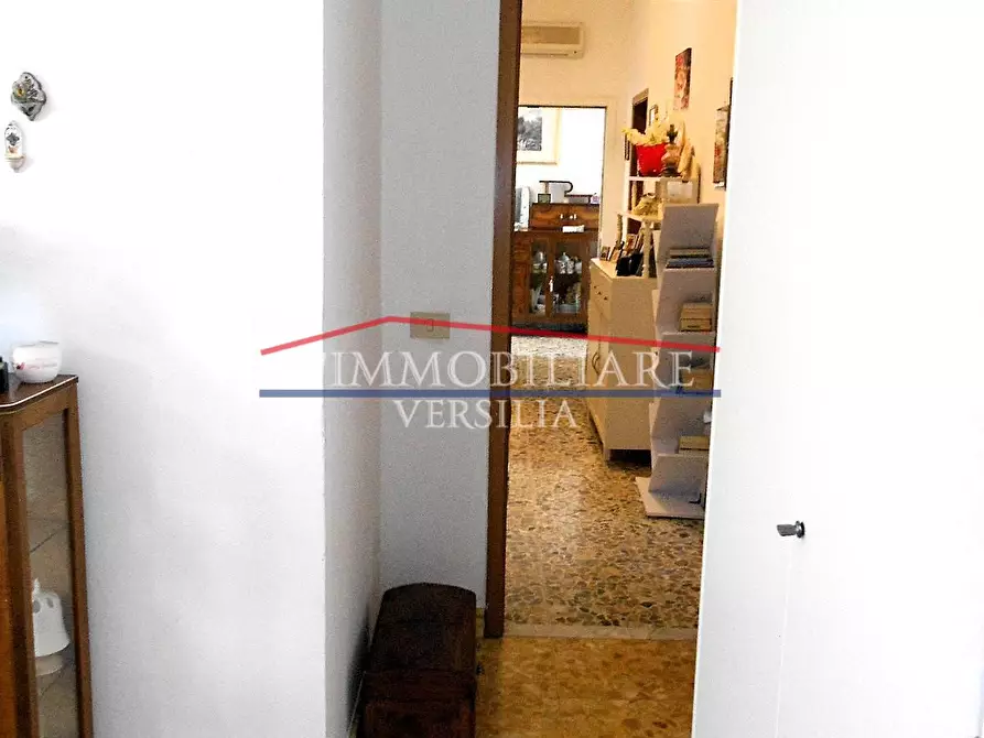 Immagine 46 di Casa bifamiliare in vendita  a Massa